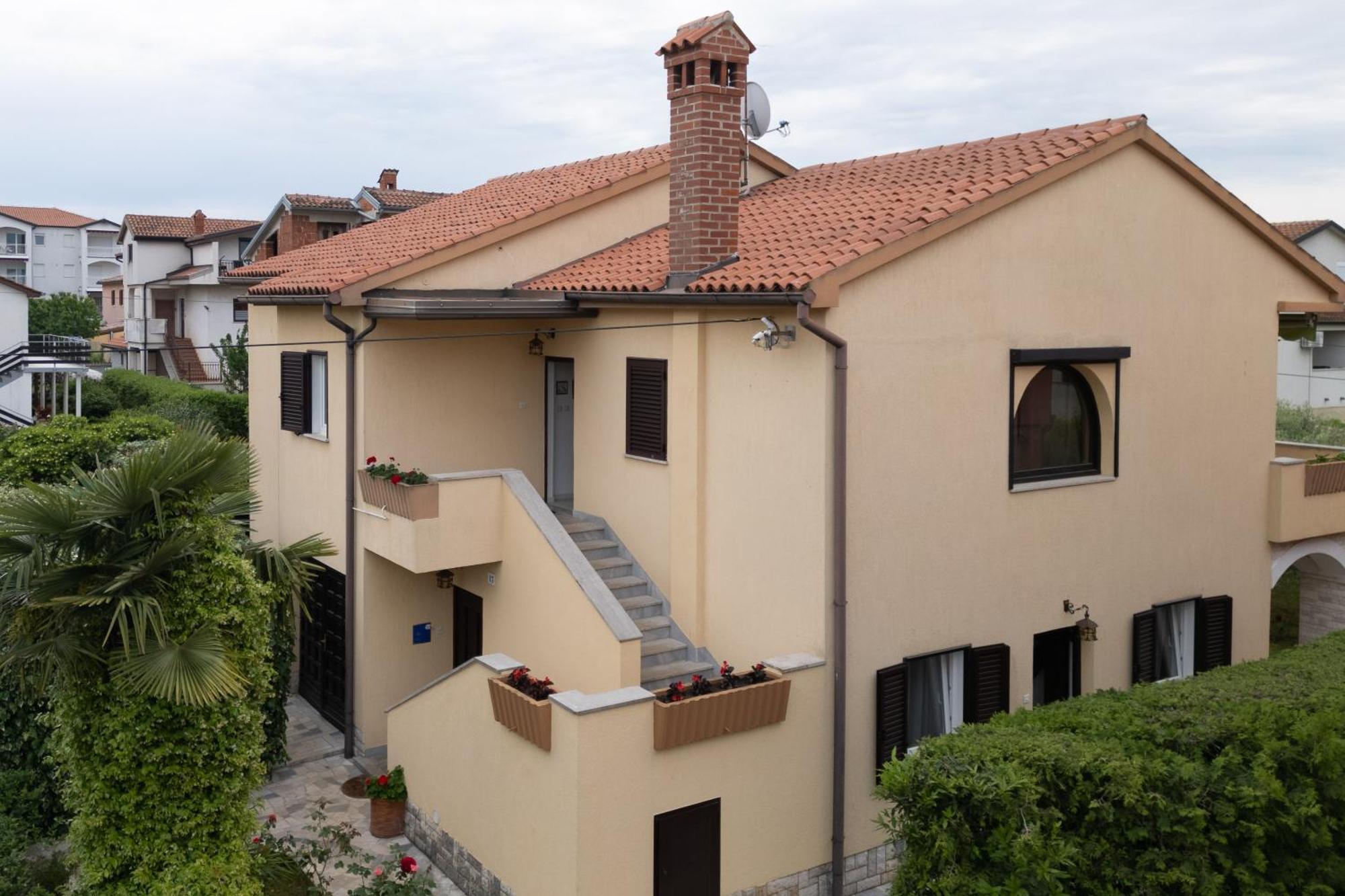 Apartments Mirella Novigrad Istria Extérieur photo